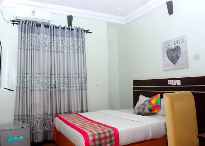 Hollandas Hotel&suite Ijebu Ode