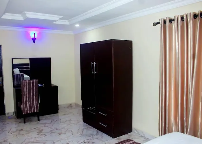 Hollandas Hotel&suite Hotel Ijebu Ode