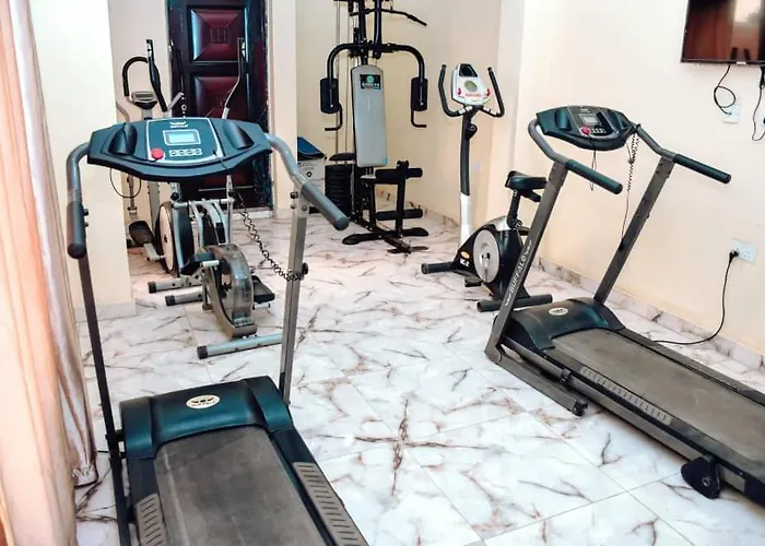 Hollandas & Otel Ijebu Ode